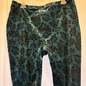 Stylish Teal and Black Patterned Women’s Legging Pants